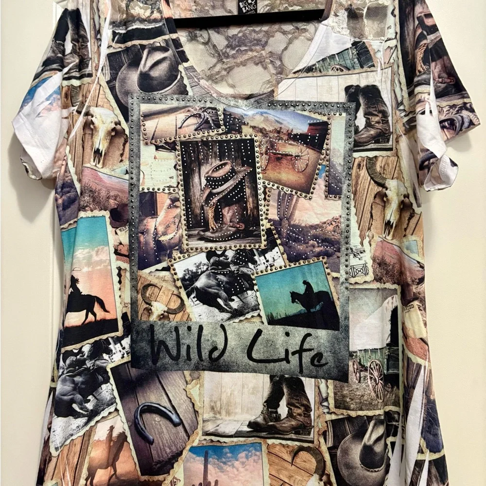 Wild Life Graphic Women's Top